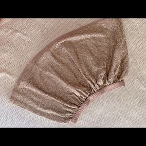 Skirt with stretchy waistband. Got it from Aerie.